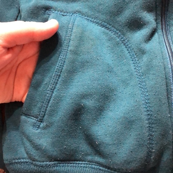 Jay Day zip up blue green jacket with fuzzy inside - Picture 5 of 6